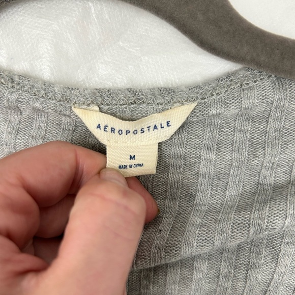 Aeropostal Grey Open front asymmetrical sweater cardigan women’s size M - Picture 5 of 5